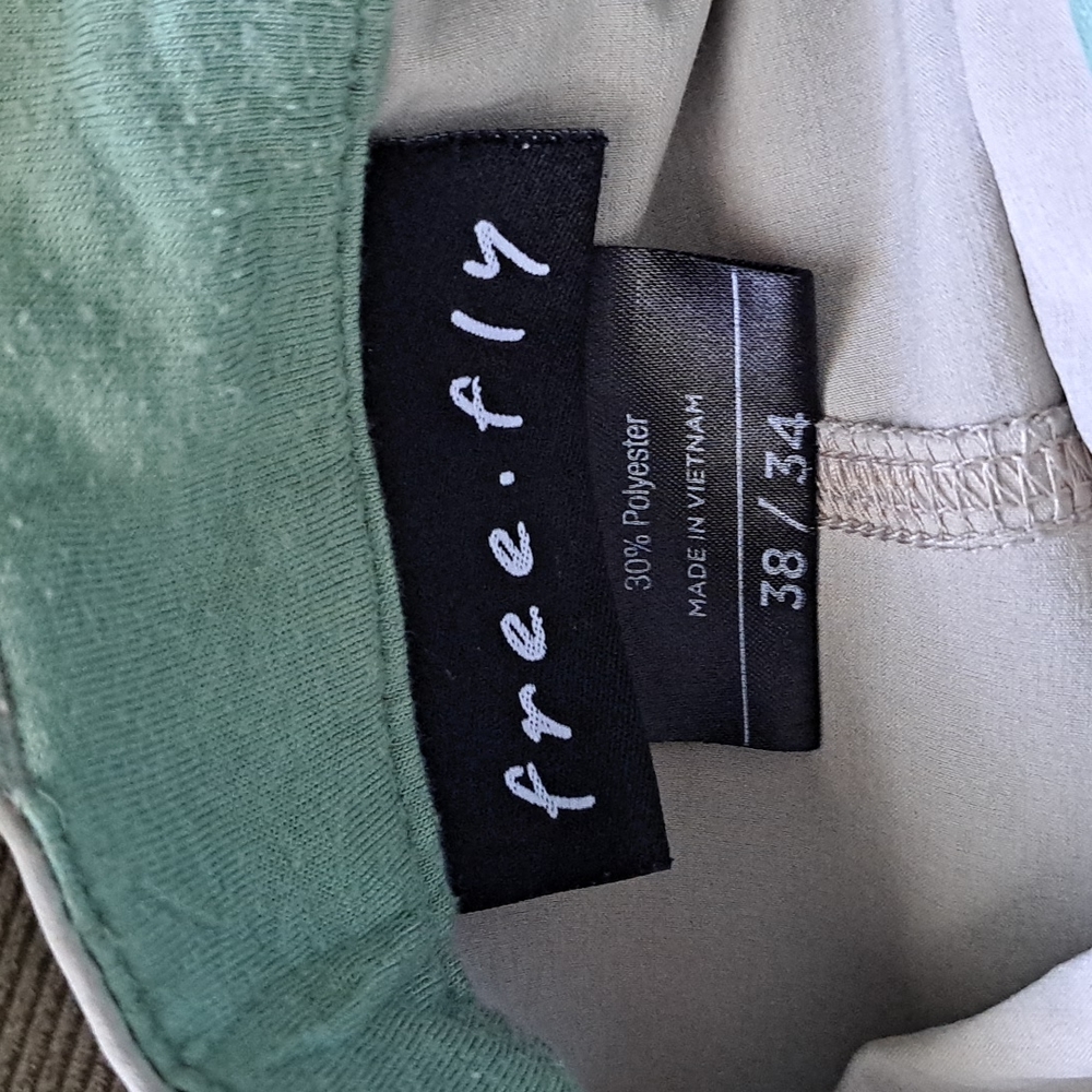 Freely poly  blend lightweight pants 38 x 34